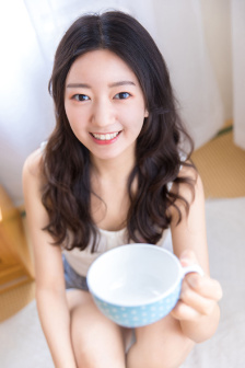 水色站